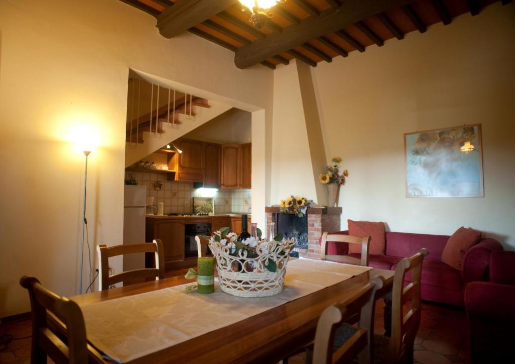 Agriturismo Buon Riposo - Country Resort In The Heart Of Tuscany San Giovanni a Corazzano Номер фото